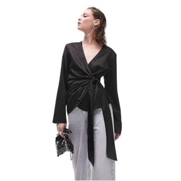 TopShop Soft Satin Wrap Top Black Size 8 NWOT $58 MSRP - Picture 1 of 8